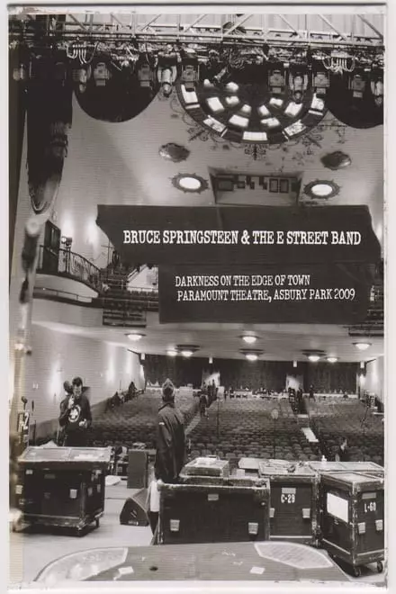 Bruce Springsteen & The E Street Band â€“ Darkness on the Edge of Town: Paramount Theatre, Asbury Park 2009